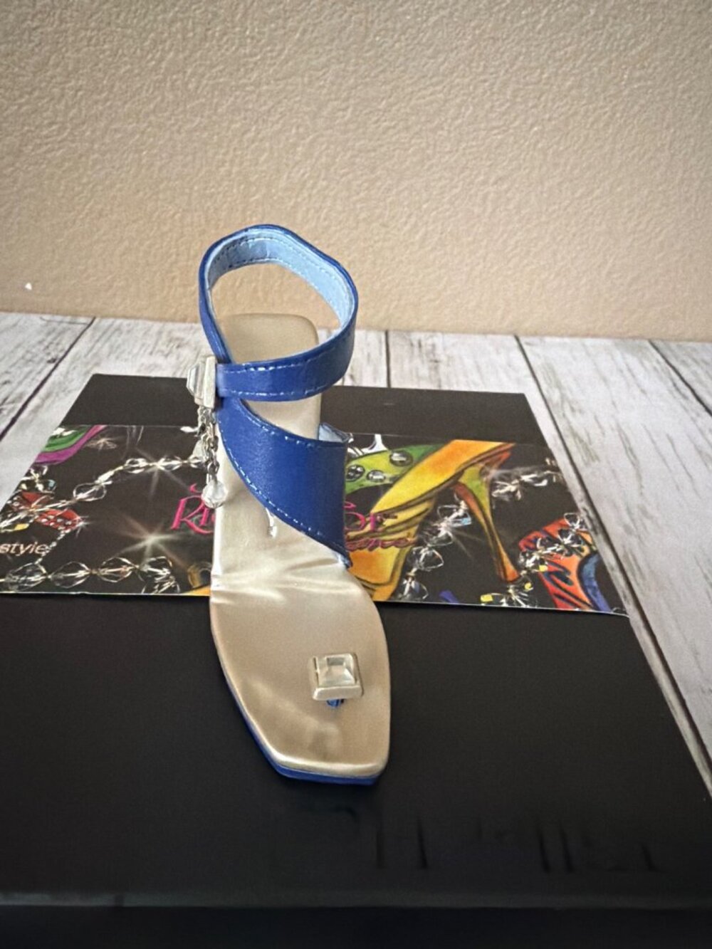 2006 Just the Right Shoe by Raine "Flirt" Mini Shoe Figurine #25578 NEW w/Box - Picture 3 of 13